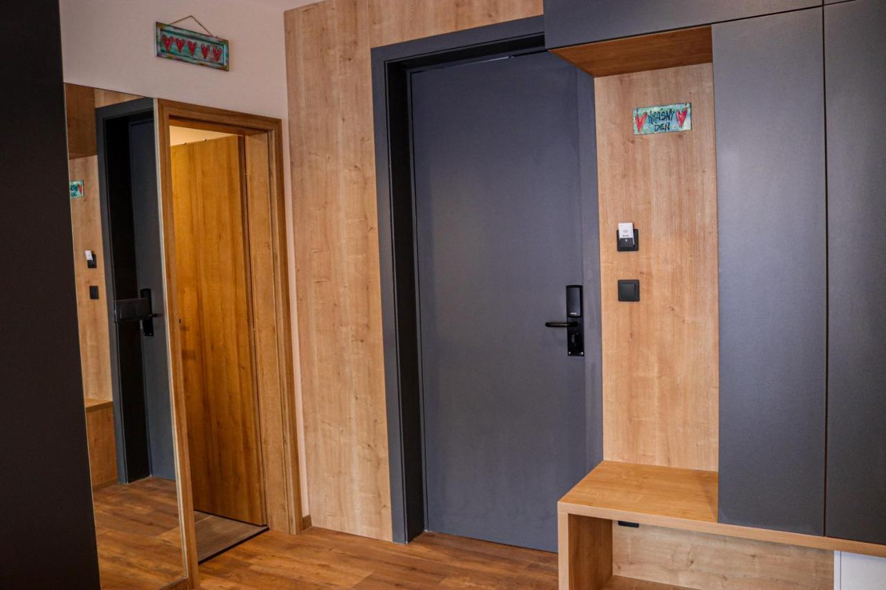 Apartman Nisa - Ovruc Strbske Pleso Ngoại thất bức ảnh